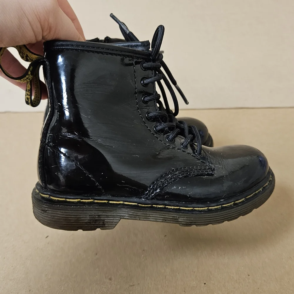 Dr. Martens 1460 Combat Lace Up Boots Patent Leather Toddler Size 9